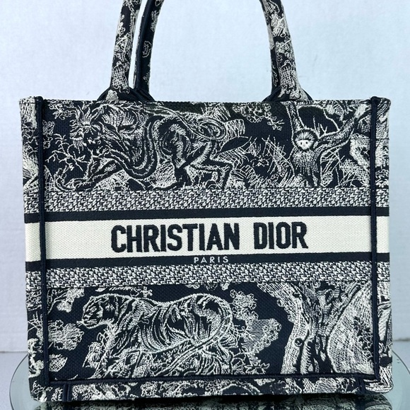 Christian Dior Book Tote Toile Canvas Bag Navy Small CHANEL bag & chanel wallet - Picture 1 of 13